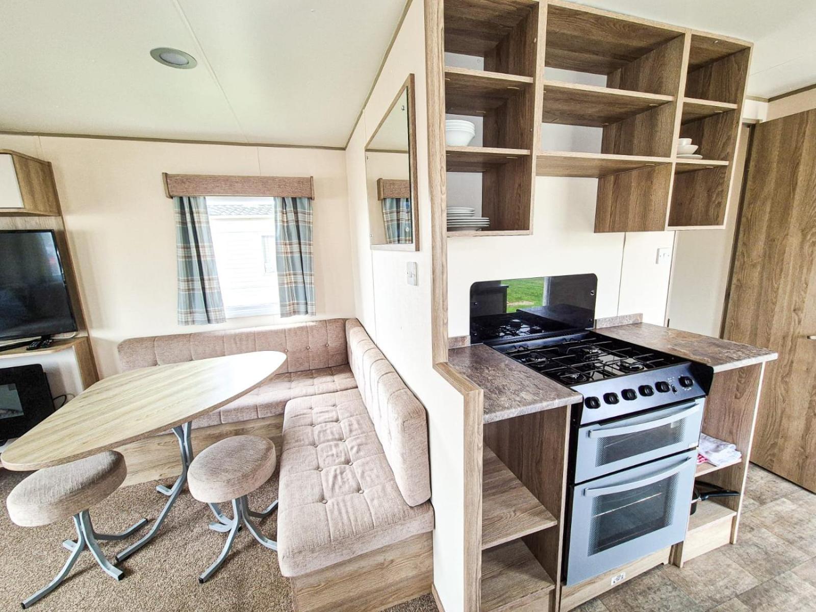 Whitstable - 2 Bedroom Sleeps 6 Seasalter Екстериор снимка